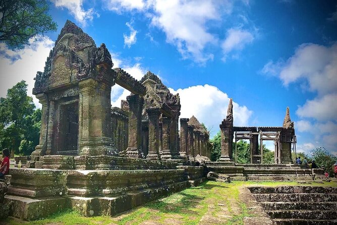 Private Preah Vihear and 2 Temples Guided Tour - Beng Mealea: the ruin maze that rewards slow walking