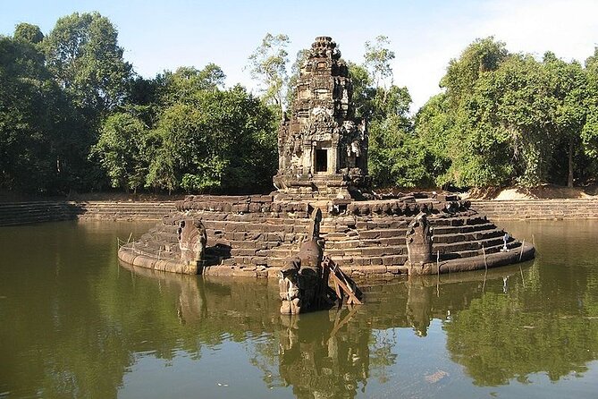 Private Taxi Siem Reap to Phnom Penh, Reliable Driver, Transfer - Why a private Siem Reap to Phnom Penh taxi beats transit math