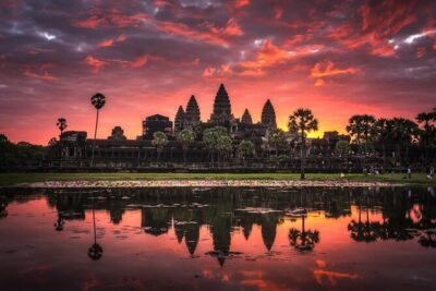 Private Temples Guided Tour (Angkor Wat, Ta Prom & Angkor Thom) - Ta Prohm: the tree-root maze and what restoration really looks like