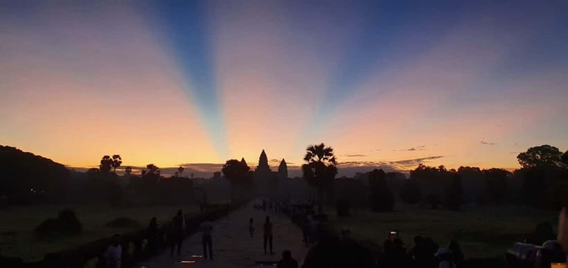 Seat-In-Coach: Small Circuit tour with Sunrise at Angkor Wat - Angkor Wat at First Light: What You’re Actually Paying For