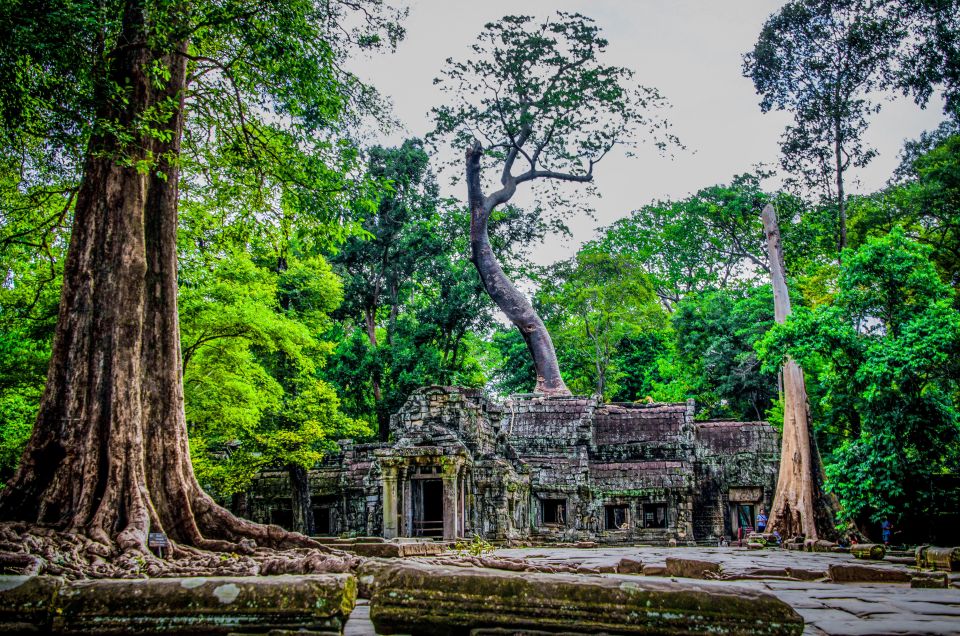 Seat-In-Coach: Small Circuit tour with Sunrise at Angkor Wat - Practical Tips That Make Sunrise Tours Work Better