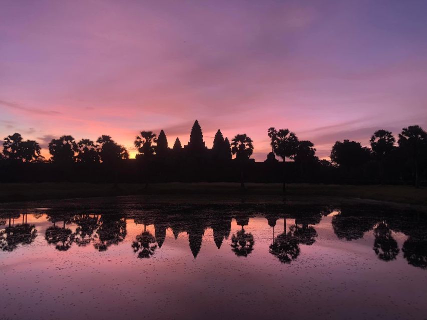 Siem Reap: 2-Days Angkor Wat with Sunrise Small-Group Tour - Timing, swapping days, and what to expect from the daily schedule