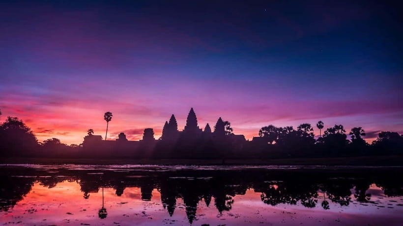 Siem Reap: 2-Days Angkor Wat with Sunrise Small-Group Tour - Angkor Thom’s Eastern Gate and Bayon faces: the classic “fortified city” feeling