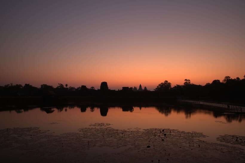 Siem Reap: Angkor Sunrise 1- or 2-Day Guided Temples Tour - Who Should Book This and Who Should Skip It