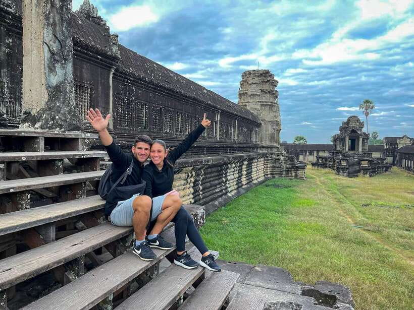 Siem Reap: Angkor Wat Private Tuk-Tuk Tour - Ta Prohm: coffee, breakfast, and jungle reclaiming stone