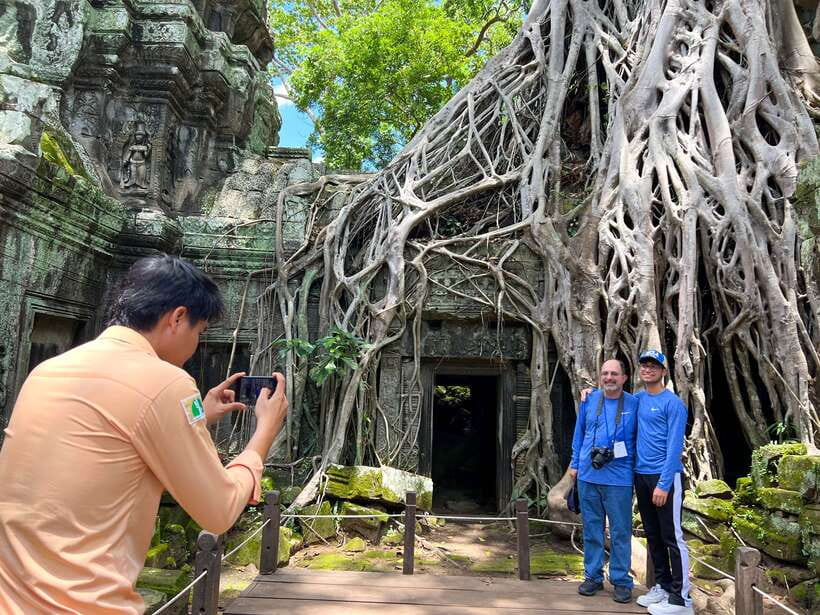 Siem Reap: Angkor Wat Sunrise Small Group tour and Breakfast - Angkor Wat sunrise and the 4:30–5:00 pickup that makes it worth it