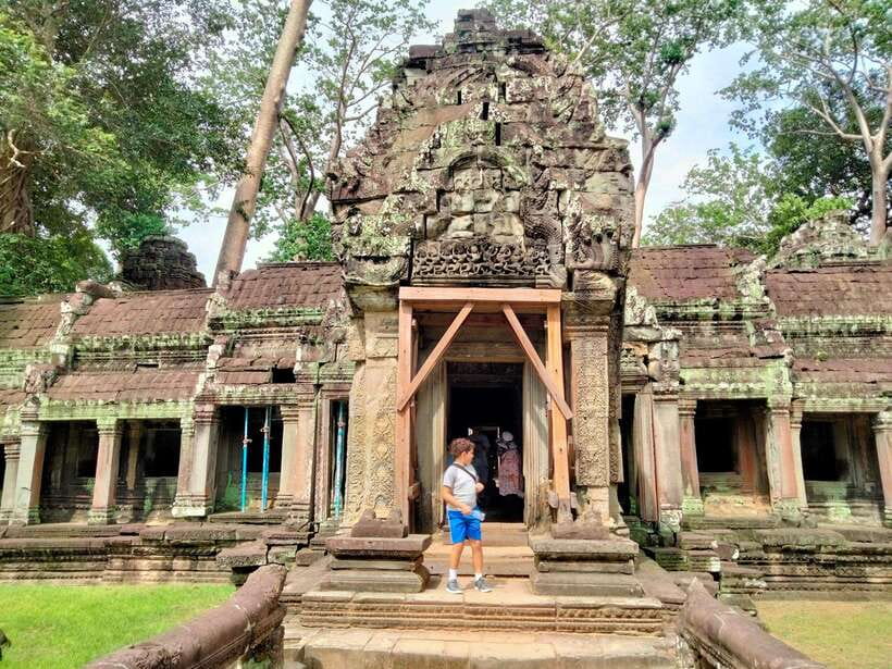 Siem Reap: Angkor Wat Tour Explore The Most Iconic Temples - Ta Prohm’s jungle roots: famous, yes, but still worth your attention
