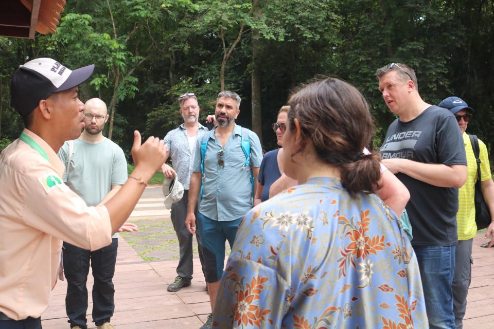 Siem Reap: Angkor Wat with German or English Guided Tour - What the best guides do for your experience