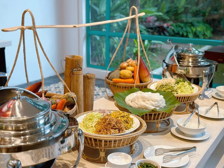 Siem Reap: Apsara Dance Show and Dinner with Hotel Pickup - Who should book this Apsara dance and dinner night
