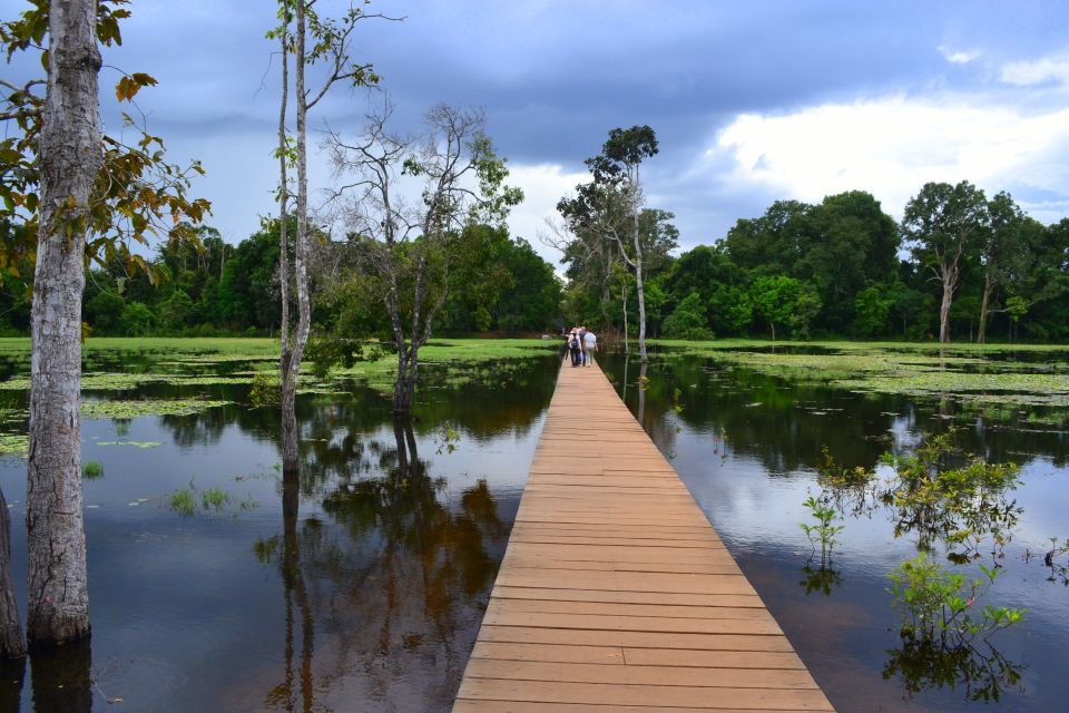 Siem Reap: Banteay Srei and Grand Circuit Heritage Tour - What to Bring (and What Not to Wear)