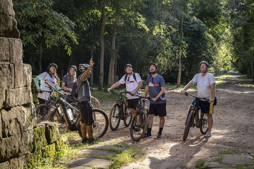 Siem Reap: Bike the Angkor Temples - Full-Day 30km Tour - Who this tour suits best (and who should skip it)