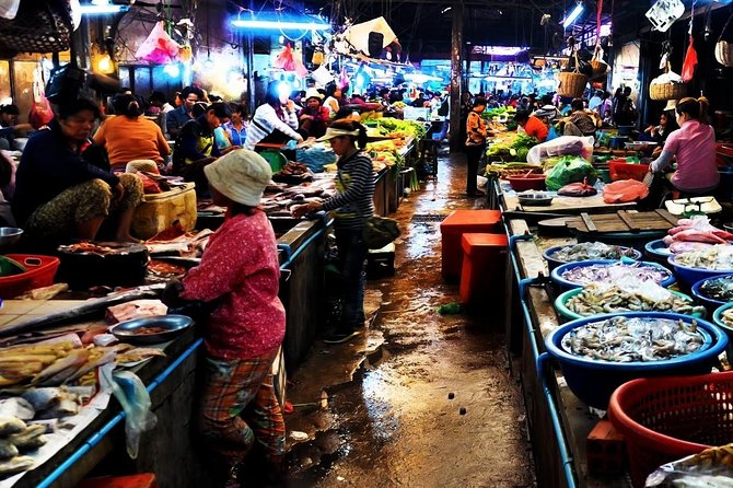Siem Reap City Walking Tour - Pub Street in Daylight: Where You Hear the Night Plan