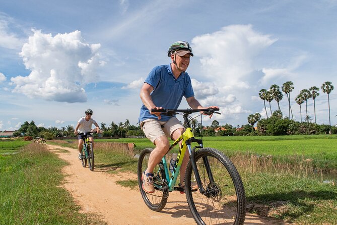 Siem Reap Countryside Bike Tour / E-Bike or Tuk Tuk - Guide Quality: When English + Safety Makes the Difference