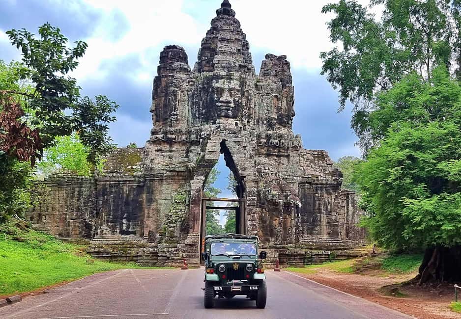 Siem Reap - Discover Angkor Wat by Jeep - A Classic Vintage Jeep Day Trip That Feels Made for Angkor