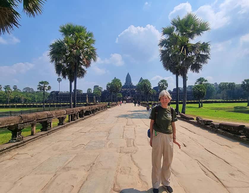 Siem Reap - Discover Angkor Wat by Jeep - Lunch Near East Baray Lake: More Than a Break
