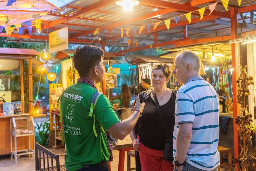 Siem Reap: Evening Food Tour with 10 Local Tastings - Long’s Bar Finish: A Beer Moment That Ties the Night Together