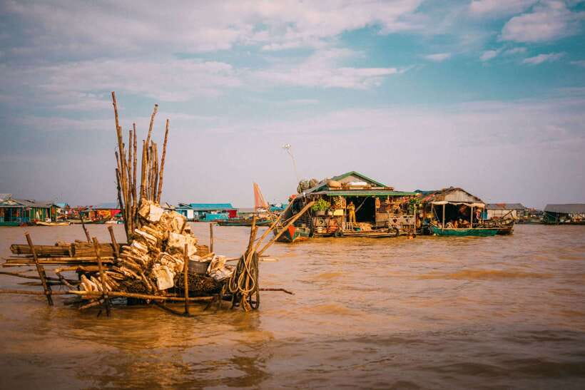 Siem Reap: Floating Village Half-Day Tour - Queen Tara lunch: the food, the boat, and the pause you need