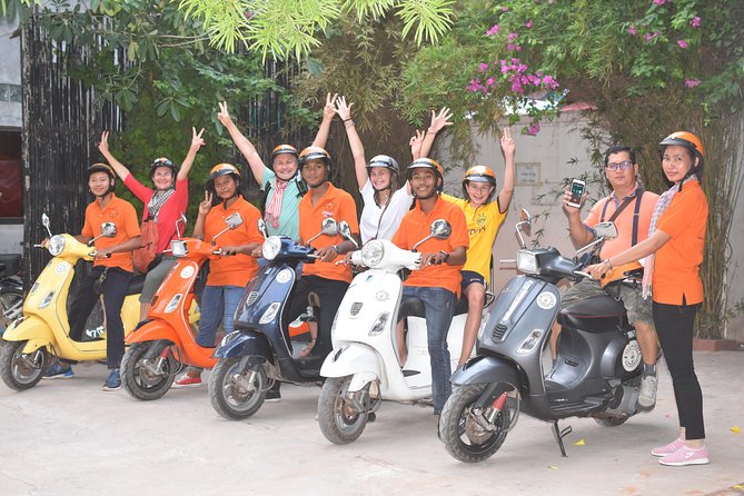Siem Reap Food Tour by Vespa - Road 60 Field market: BBQ, fruits, local beers, and optional insects