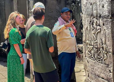 Siem Reap: Full-Day Angkor Wat Guided Tour with Sunset - Pickup, AC Comfort, and the Pace of a 9–10 Hour Temple Circuit
