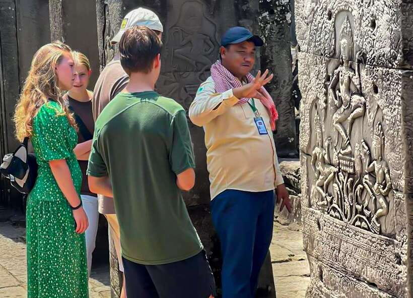 Siem Reap: Full-Day Angkor Wat Guided Tour with Sunset - Pickup, AC Comfort, and the Pace of a 9–10 Hour Temple Circuit