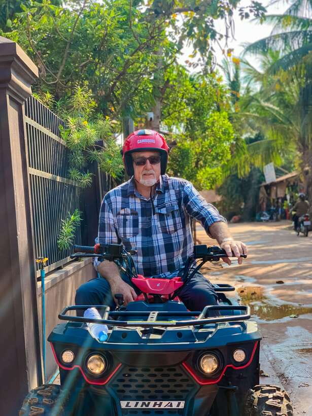 Siem Reap: Khmer Village and Fish Farm ATV Tour - Buddhist Temple Stops: Color, Craft, and Guide Explanation