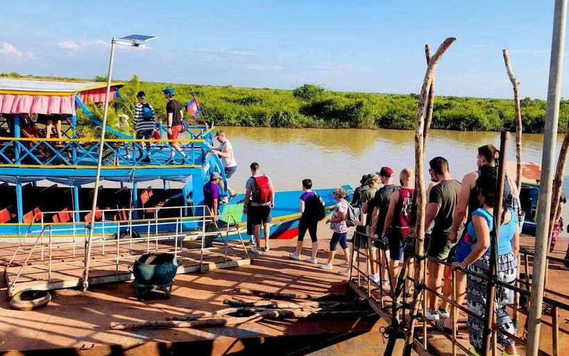 Siem Reap: Kompong Phluk Floating Village Half-Day Tour - Kompong Phluk: why this water village matters