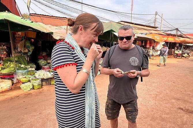Siem Reap: Morning Bike Tours with Local Market & Lunch - What Makes the Guide Matter (Sayeoun’s Style)