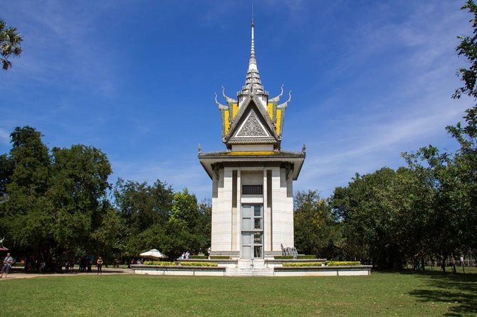 Siem Reap to Phnom Penh by Private Car or Minivan - Vehicle comfort: Lexus or Toyota-level comfort for a long day