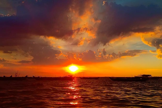 Siem Reap, Tonle Sap Lake, Kompong Phluk, Floating Village Tour - The Tonle Sap lake boat ride: mangroves, stilt houses, and real motion