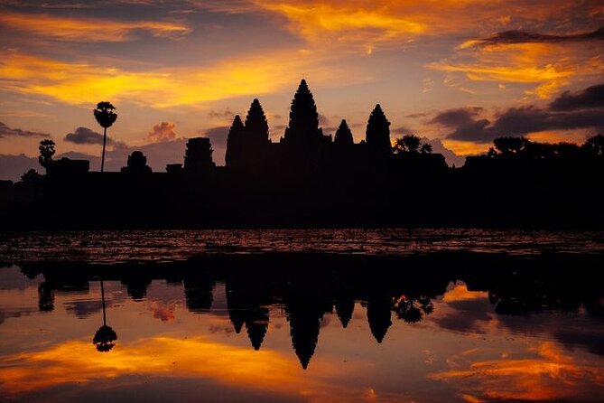 Siem Reap Tour: Angkor Wat Sunrise, Bayon, Ta Prohm, Banteay Srei - What to Wear and Bring (This Tour Actually Makes You Use Them)