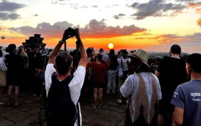 Small-Group Full Day Angkor wat Guide tour with Sun set - Pickup, A/C comfort, and what keeps the day manageable