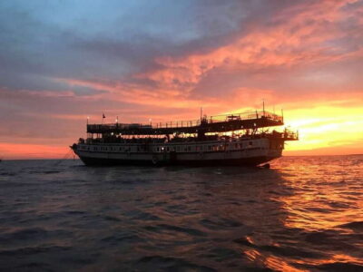 Sunset Dinner Tour: Tonle Sap Lake Floating Village - Mini Tara Boat Time: Floating Villages, Water-Level Shifts, and Village Realities