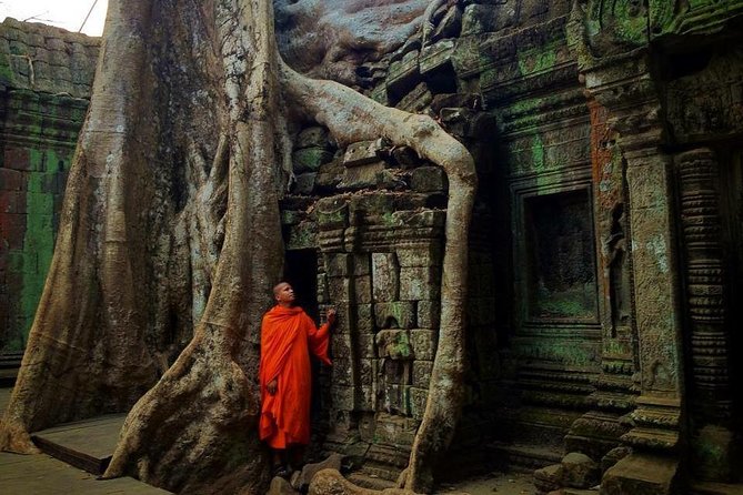 Unveiling 2 Days Private Angkor Wat/Beyond In Sunrise/Sunset Tour - Pre Rup for sunset, then Phnom Bakheng: planning for the last golden hour